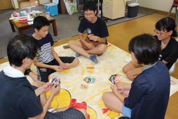 UNOを大勢で遊ぶ