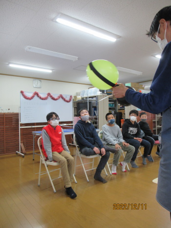 パソコン教室ドルフィン2022クリスマス会風景14