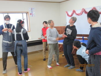 パソコン教室ドルフィン2022クリスマス会風景25